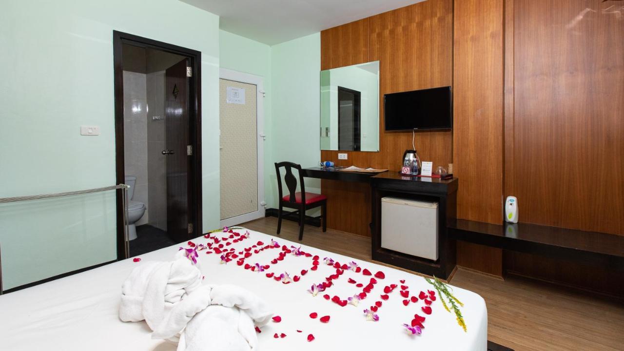 Sole Khách sạn Patong