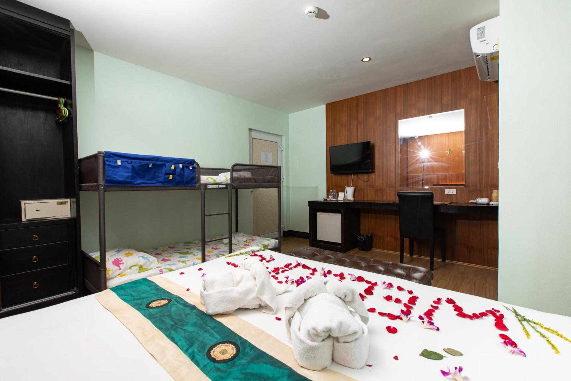 Khách sạn Sole 3*